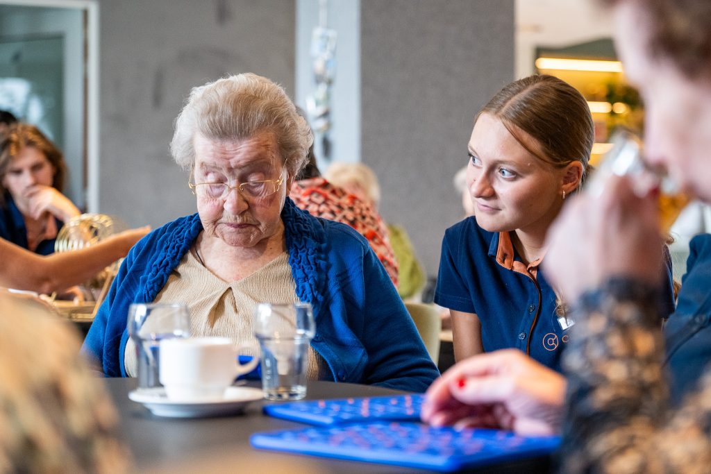 4aecd0c2de2f2bc7de7aa64056f5699e